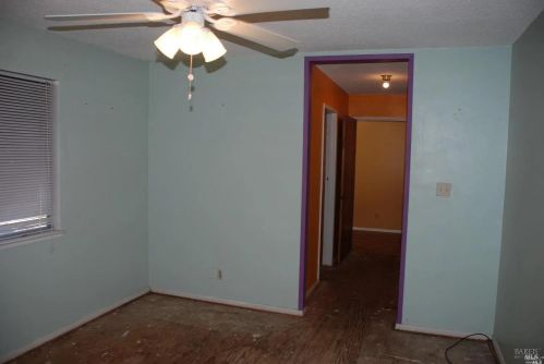 490 Nut Tree Rd, Vacaville CA  95687-3321 exterior