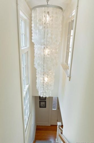 64 Elm St, Groton CT 06340-5616 exterior