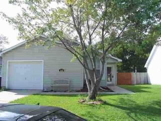 3015 Steeple Chase Ct, Jacksonville NC  28546-6938 exterior