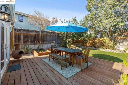 4434 Albert St, Oakland CA 94619-2721 exterior