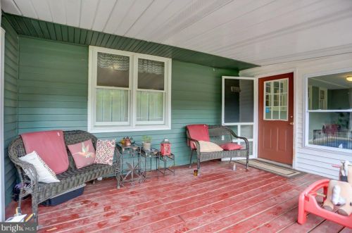 2148 Ritner Hwy, Carlisle PA 17015-9305 exterior