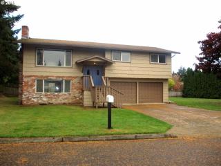 10916 33rd Ave, Vancouver, WA 98685-3520