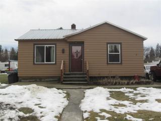 911 Pine St, Newport, WA 99156-9088
