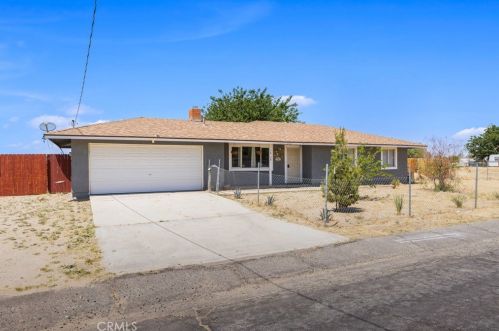 16529 Newmont Ave, Lancaster, CA 93535-7142