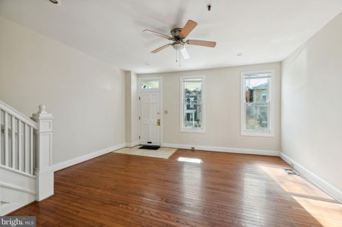 627 Columbia Rd, Washington DC  20001-2905 exterior