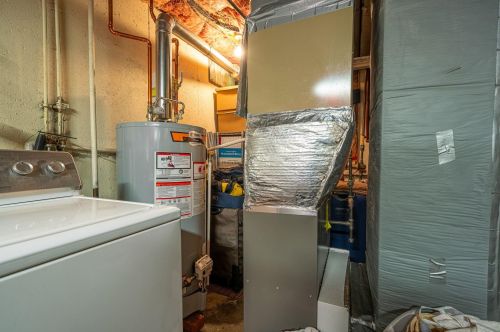 27 Cadogan Way, Nashua NH 03062-2286 exterior