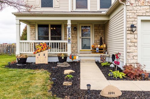 1091 Dorset Dr, London, OH 43140-8662