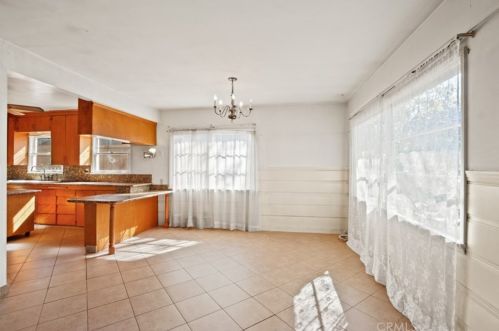 3540 Olive Ave, Long Beach CA  90807-4644 exterior