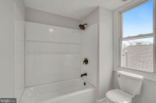 182 Reading Ave, Camden NJ  08107-1414 exterior