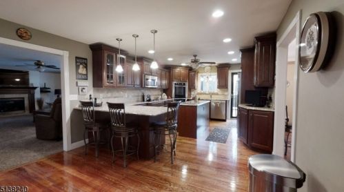 434 Buckhorn Dr, Belvidere NJ  07823-2707 exterior