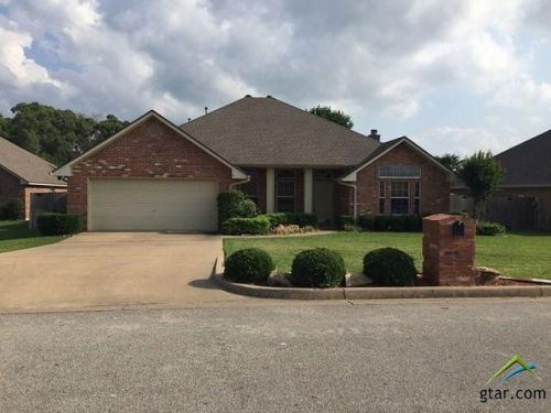 1812 Ruby Cv, Whitehouse, TX 75791-9574