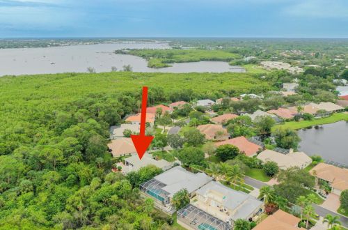 922 Lighthouse Dr, Palm City, FL 34990-4510