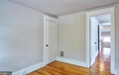 116 Lupton Ave, West Deptford NJ  08096-2313 exterior