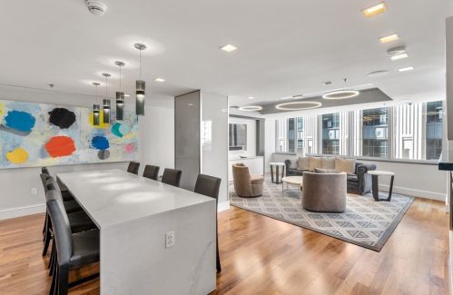 1 Charles St, Boston MA exterior