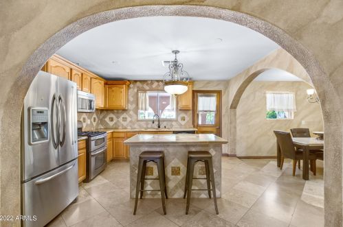 4528 Hobart St, Mesa, AZ 85205-4128