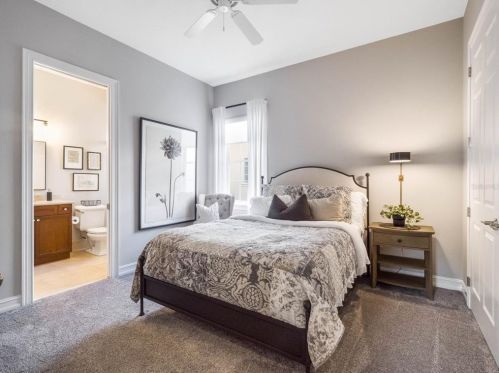 1070 Nash Dr, Kissimmee FL  34747-4319 exterior