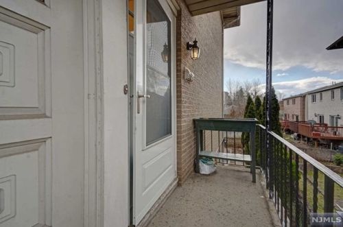 54 Brinkerhoff Ave, Palisades Park NJ  07650-1769 exterior
