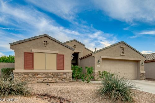 22216 Vanderveen Way, Maricopa, AZ 85138-5565