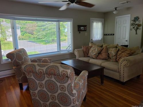 234 Valley Rd, Valley Cottage NY  10989-2439 exterior