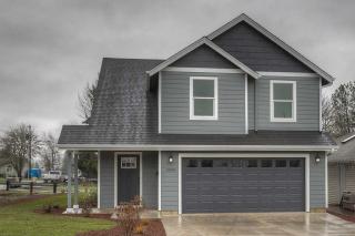 1094 Birch St, Dallas, OR 97338-2318