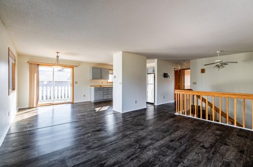 904 Winchester Ln, Holmen WI  54636-8713 exterior