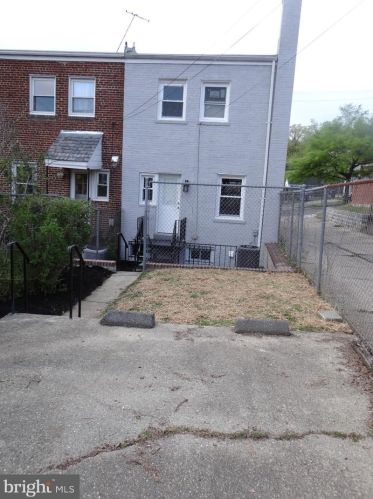 59 Crittenden St, Washington DC  20011-6719 exterior