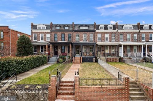 1613 Capitol St, Washington DC  20003-1620 exterior