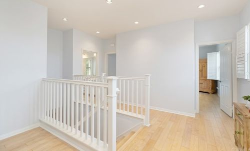 121 Blaze, Irvine CA  92618-1507 exterior