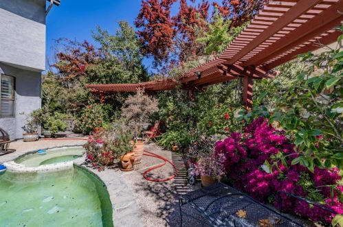 7265 Scarsdale Pl, San Jose CA  95120-4250 exterior