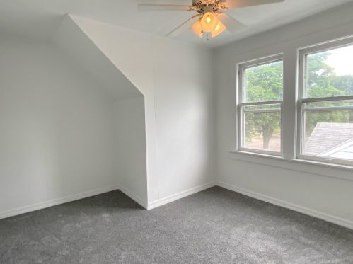 111 77 St, Milwaukee WI 53219-3743 exterior