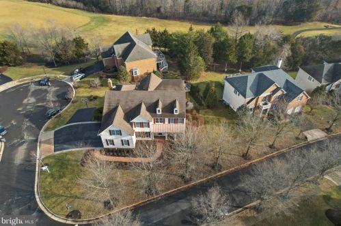 15609 Ryder Cup Dr, Haymarket VA  20169-6160 exterior