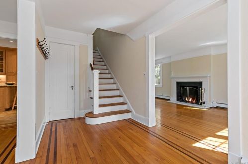 59 Orchard Ridge Rd, Chappaqua NY  10514-2731 exterior