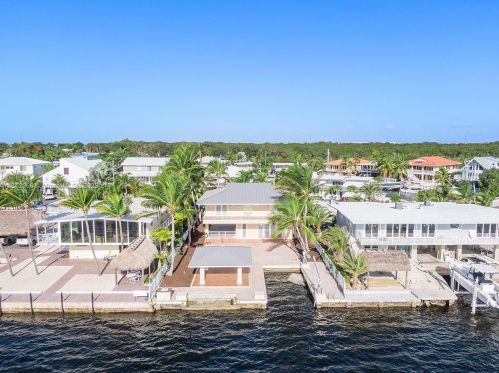 632 Island Dr, Key Largo FL  33037-4808 exterior