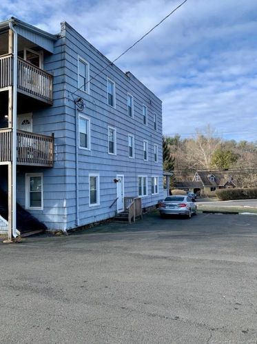 78 Brook St, Bristol, CT 06010-5405