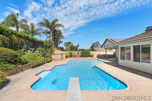 12575 Perla Ct, San Diego, CA 92128-2360