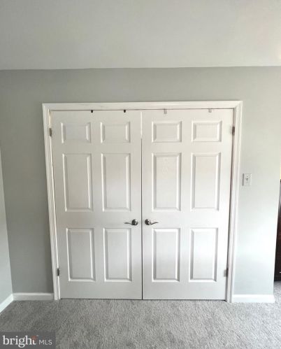 337 Hanby Cir, Boothwyn PA  19061-2319 exterior