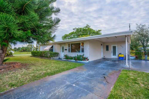 700 Juniper Dr, West Palm Beach, FL 33408-4016
