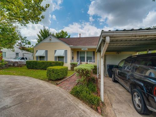 3418 Fairview Ave, Dallas, TX 75223-2506