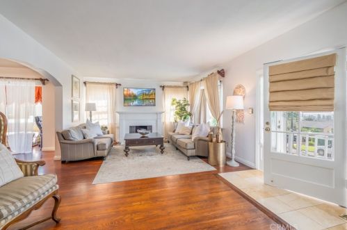 5632 Pickering Ave, Whittier, CA 90601-2414