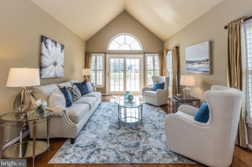 30 Chelsea Ct, Glen Mills PA  19342-1785 exterior