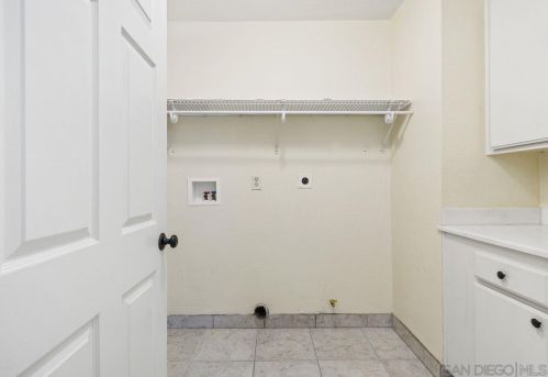 11040 Caminito Vista Pacifica, San Diego CA 92131-3301 exterior