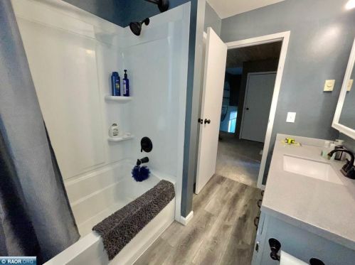 524 37th St, Hibbing MN 55746-2918 exterior