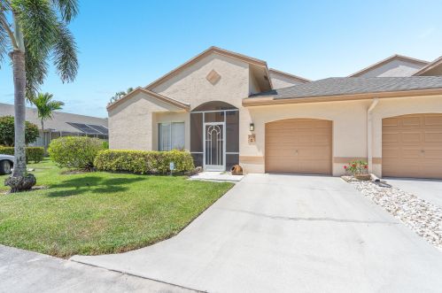 9733 Boca Gardens Cir, Boca Raton, FL 33496-3779