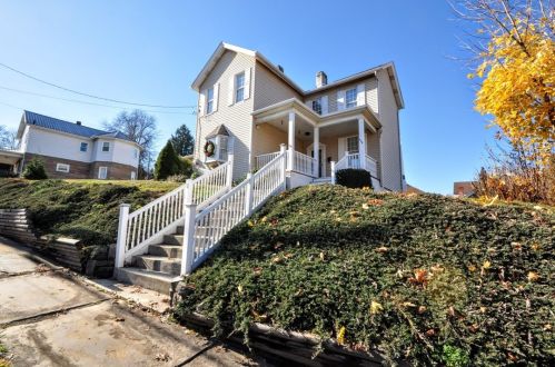 404 9th St, Monongahela, PA 15063-2706