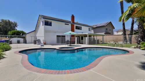 2032 Coolcrest Ave, Upland CA 91784-1242 exterior