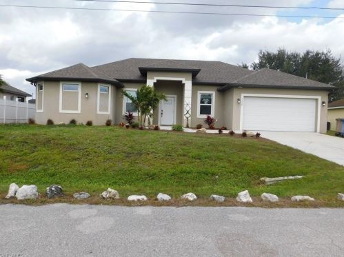 4008 11th St, Lehigh Acres, FL 33976-2845