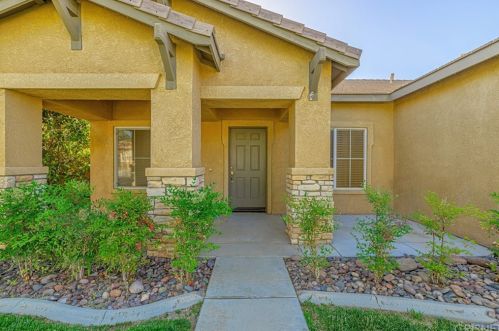 45836 Knightsbridge St, Lancaster, CA 93534-5197