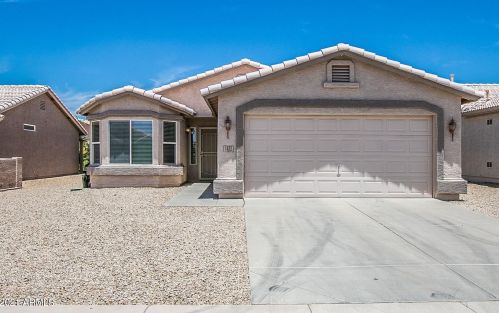 1472 Cherry Hills Dr, Chandler, AZ 85249-8776