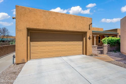 10571 Marchetti Loop, Tucson, AZ 85747-6083