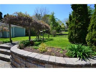 5 Pearl St, Groton CT  06340-5730 exterior